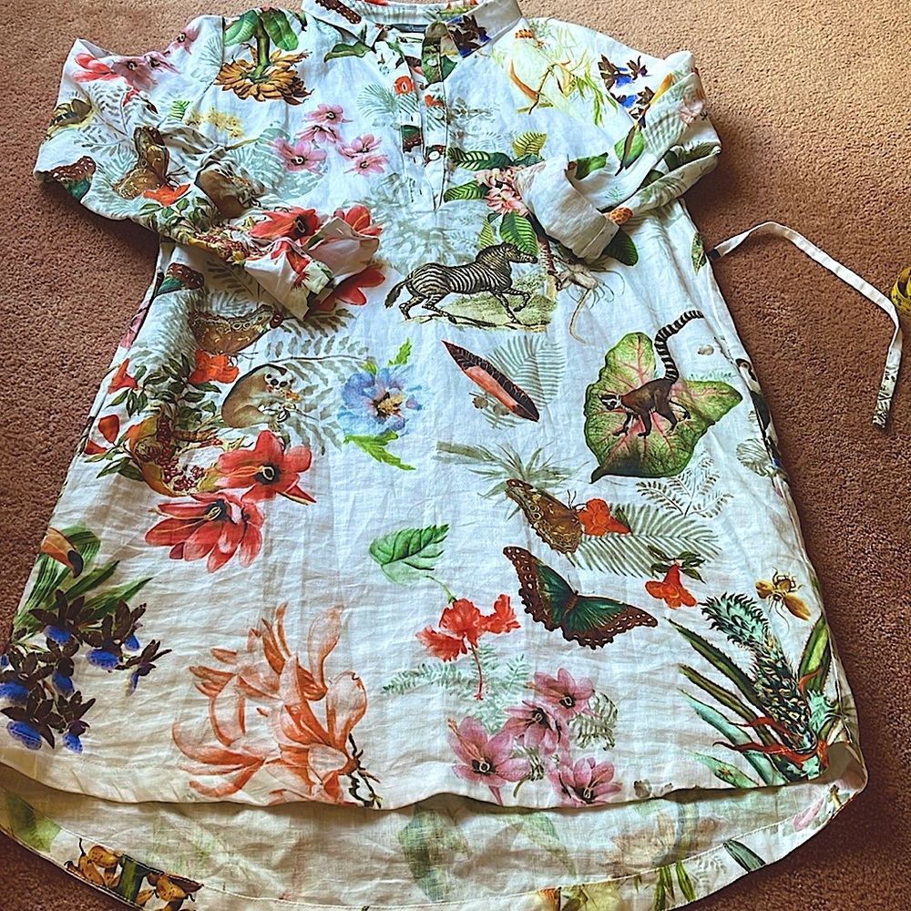 NWOT 100%linen long sleeve dress
